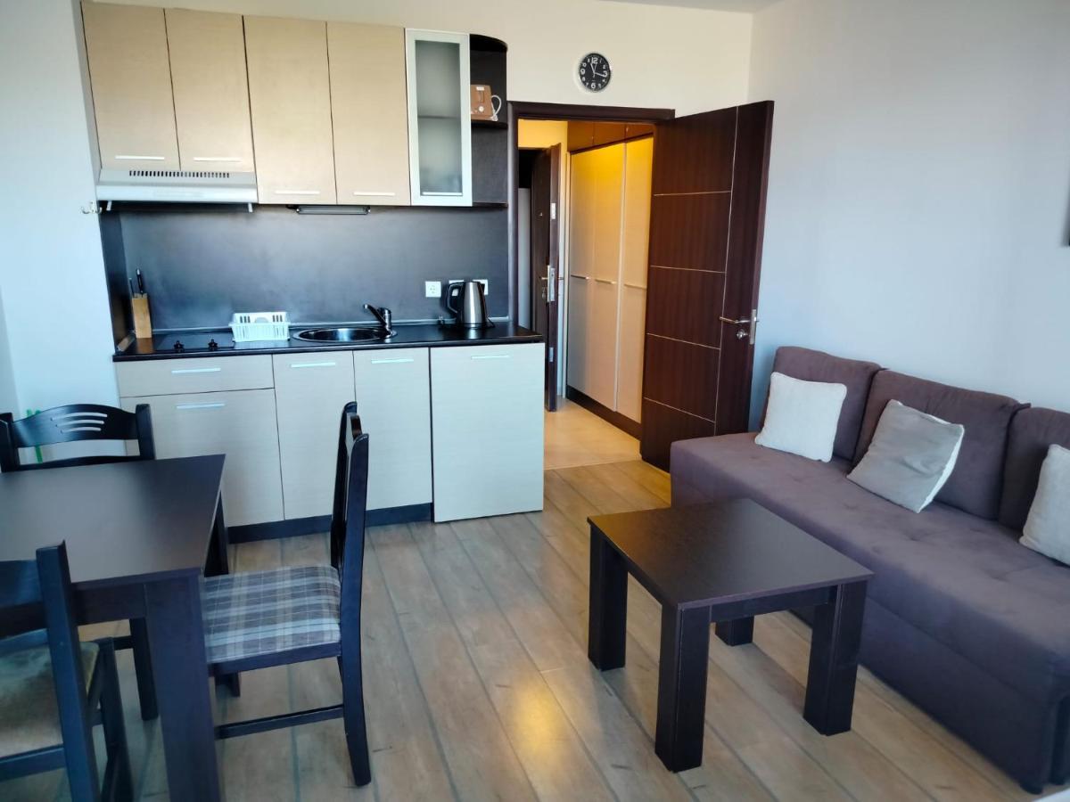 Alpine Lodge Bansko Apartments Eksteriør bilde