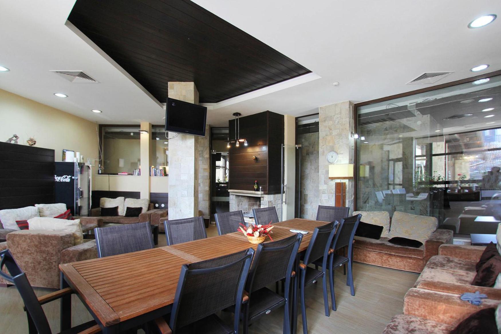 Alpine Lodge Bansko Apartments Eksteriør bilde