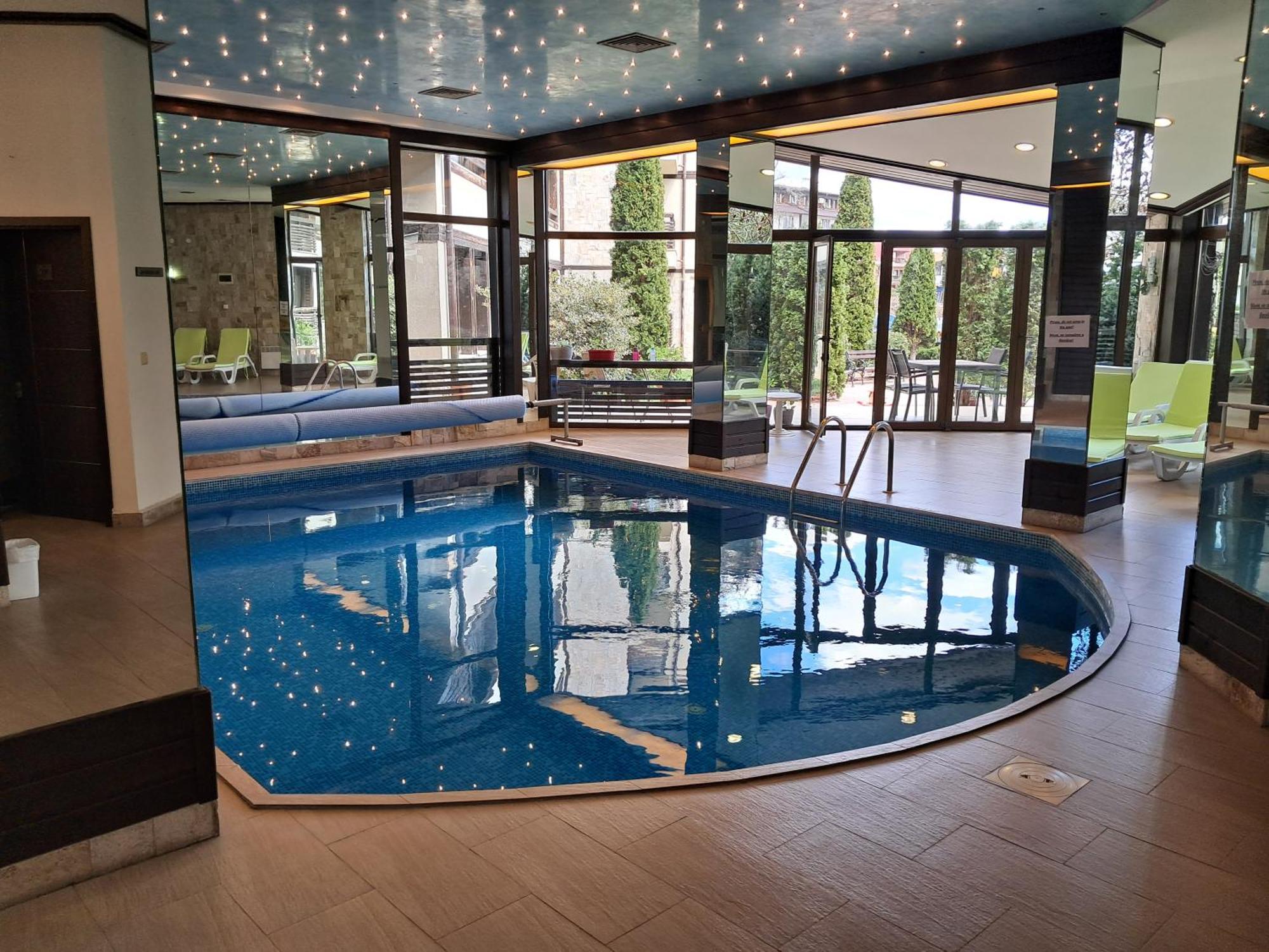 Alpine Lodge Bansko Apartments Eksteriør bilde