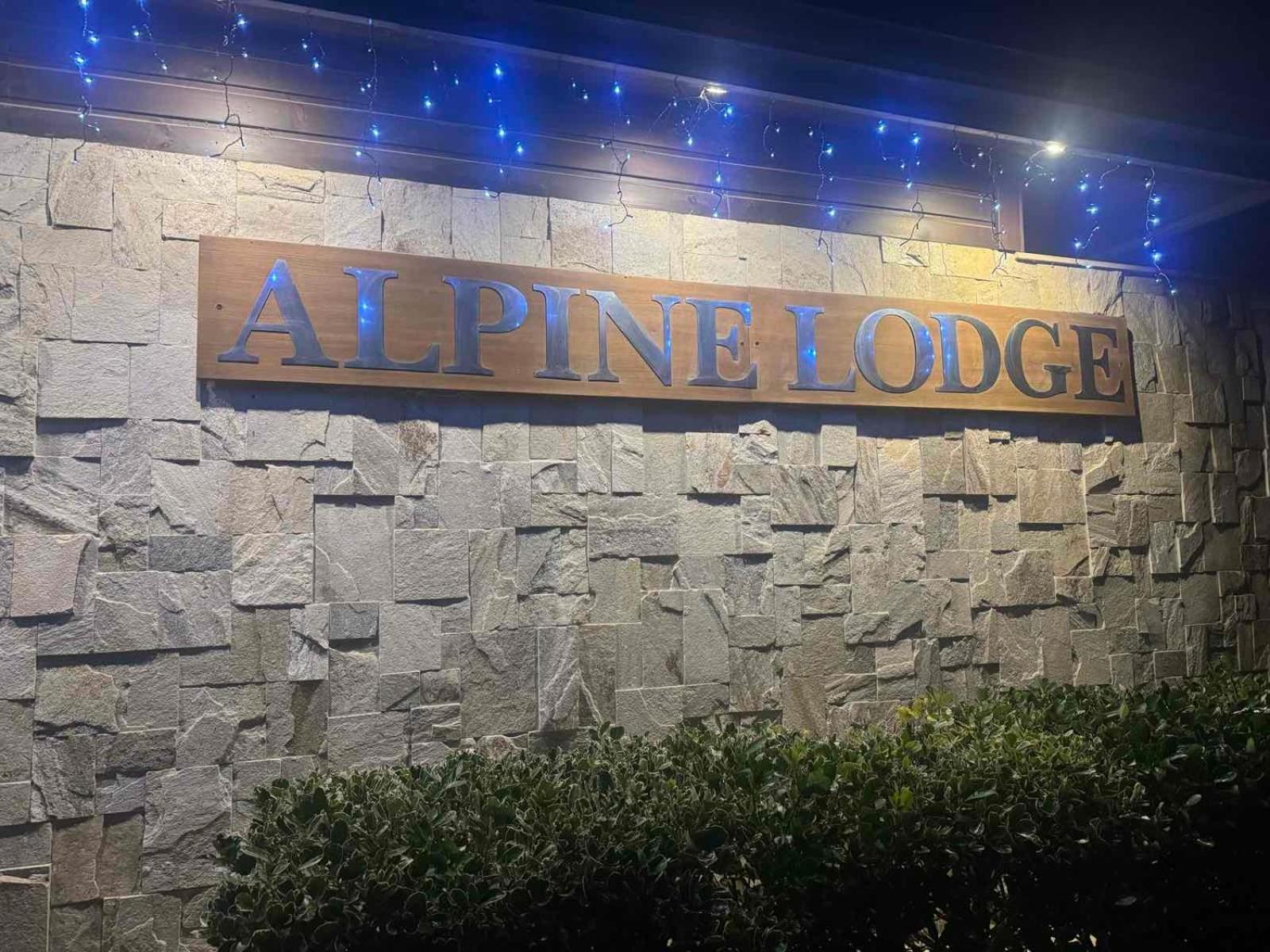 Alpine Lodge Bansko Apartments Eksteriør bilde